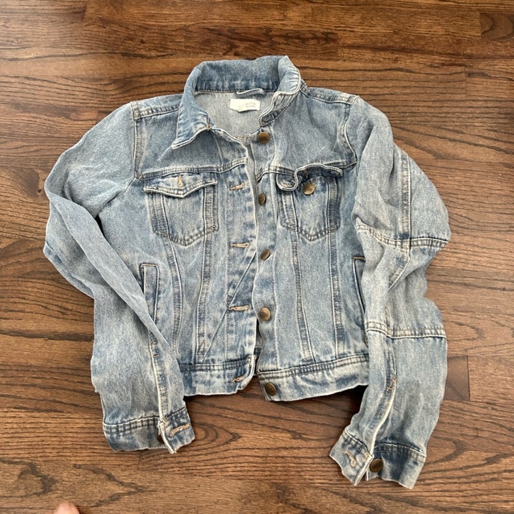 Denim Jacket Women’s Small